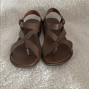 Women’s size 9, brown, Keen leather sandals,